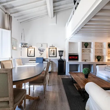 F&m Via Maggio Apartment *